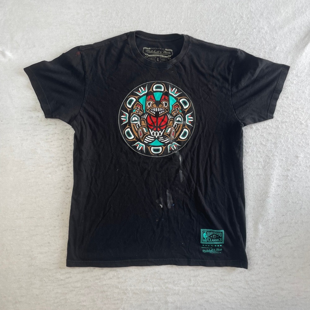 Mitchell & Ness T-Shirt Large Black NBA Hardwood Classics Graphic Tee Stained